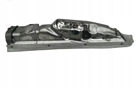 BMW X5 G05 Heat shield in engine bay 8570153