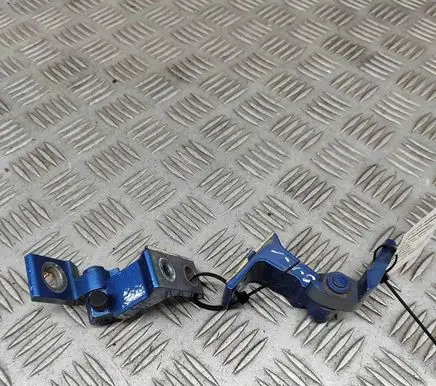 Porsche Macan (95B) Rear door hinge set 4G0831401D