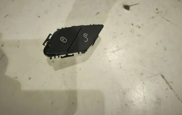 Mercedes-Benz GLC X253 C253 Central locking switch button R2059055151