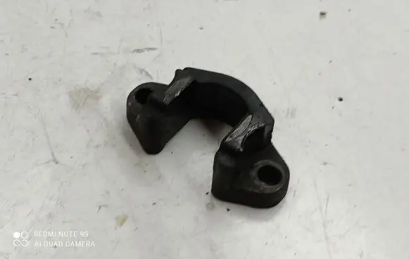 BMW 3 E46 Fuel Injector clamp holder