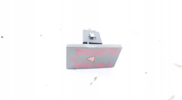 Opel Vectra C Hazard light switch