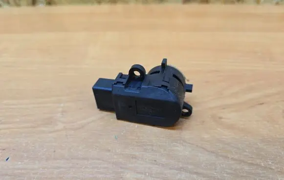 Volvo XC70 Air quality sensor 6G9N19C734AB