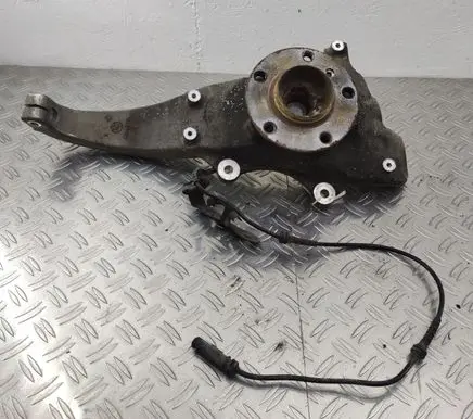 BMW 5 F10 F11 Front wheel hub AIMGSICU