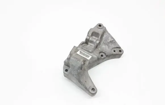 Volvo V60 Generator/alternator bracket 31430702