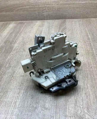 Audi A6 S6 C6 4F Front door lock 4F1837015E