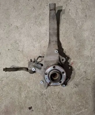 Volvo XC90 Front wheel hub 31451448