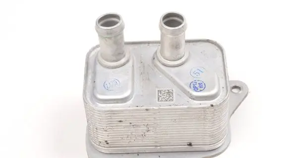 Volvo XC40 Engine oil radiator V576277