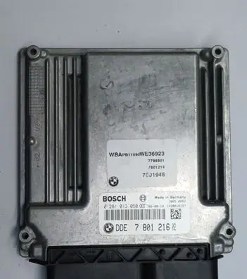BMW X3 E83 Engine control unit/module 7801216 0281013050