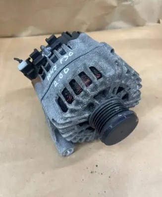 BMW 3 F30 F35 F31 Generator/alternator 8519890 2617511A FG18D111
