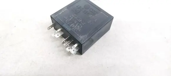 Volkswagen Golf IV Other relay 4B0955531A 72WA401