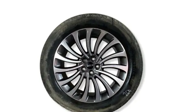 Lincoln Aviator II R20 alloy rim LC5C1007C1C