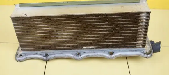 Volkswagen Polo V 6R Intercooler radiator 04E145749B CJZ