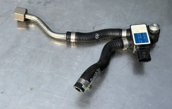Mercedes-Benz Sprinter W907 W910 Exhaust gas pressure sensor A6541401155 A0009057113