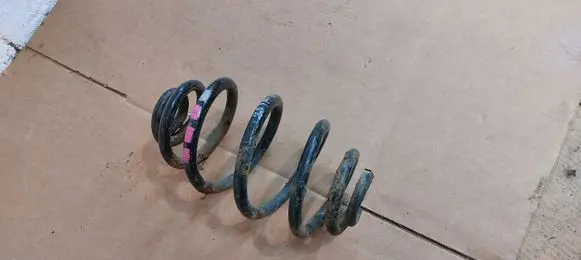 Audi A6 S6 C5 4B Rear coil spring