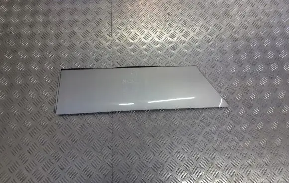Mazda 5 Rear arch trim