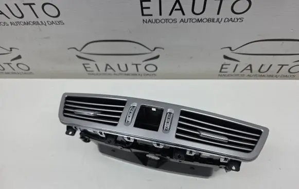 Mercedes-Benz S W221 Dash center air vent grill A2218300954 05569000 05569001