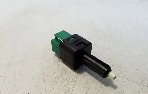 Nissan Navara D23 Brake pedal sensor switch 21716H