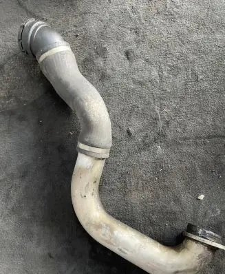 BMW 5 E60 E61 Intercooler hose/pipe