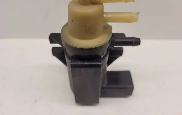 Audi A3 S3 A3 Sportback 8P Vacuum valve 1K0906627A 70086800