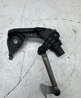 Audi A5 8T 8F Headlight/headlamp level sensor 8K0941309