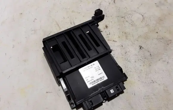 Mercedes-Benz GLA W156 Gearbox control unit/module A0009003606