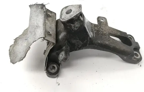Audi Q5 SQ5 Engine mounting bracket 8K0199308