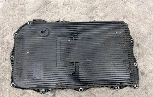 BMW X5 E70 Gearbox sump 