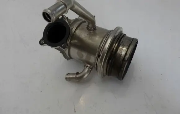 Audi Q3 F3 EGR valve cooler 05L131512D