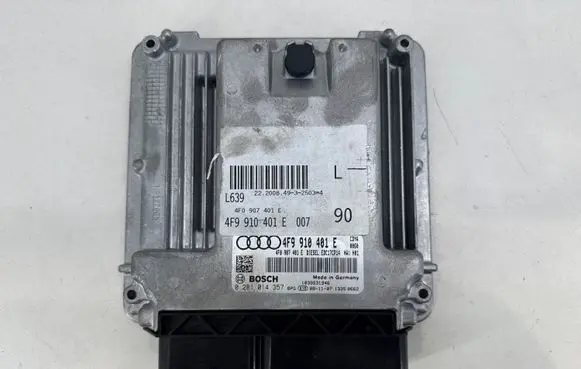 Audi A6 S6 C6 4F Engine control unit/module 4F0907401E 4F9910401E 0281014357