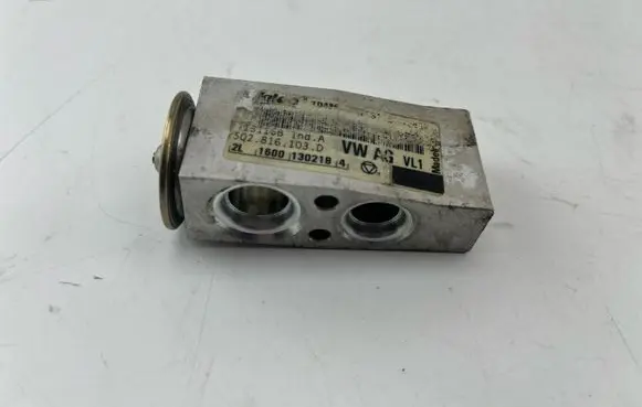Audi A3 S3 8V Air conditioning (A/C) expansion valve 5Q2816103D