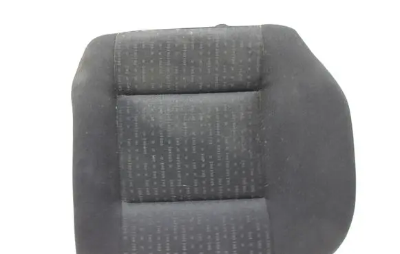 Volkswagen Golf IV Second row seats VWG4