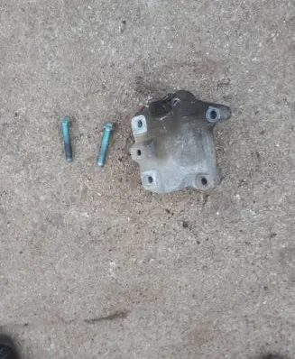 Volkswagen Touran I Gearbox mounting bracket 1K0199117 1K0199117AH