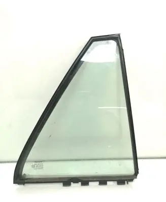Toyota Avensis T250 Rear vent window glass 