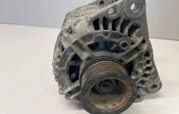 Audi A3 S3 8L Generator/alternator 038903023L 038903018LX