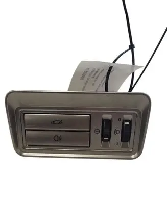 Tailgate opening switch