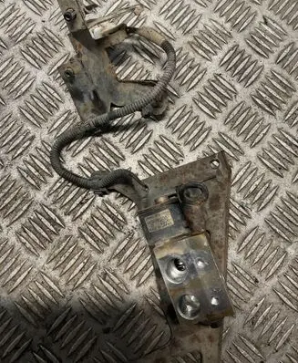 Toyota Hilux (AN10, AN20, AN30) Air conditioning (A/C) expansion valve 