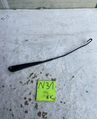 Skoda Felicia II Front wiper blade arm