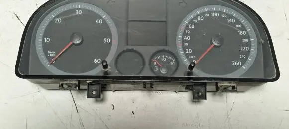 Volkswagen Caddy Speedometer (instrument cluster) 2K0920841C V0021000 VWZ7Z4D1222664
