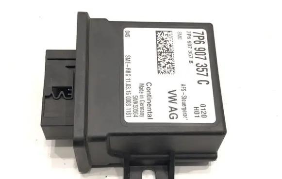 Volkswagen PASSAT B8 Gateway control module 7P6907357C