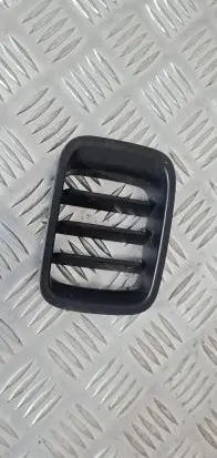 Suzuki Jimny Bonnet/hood grill 