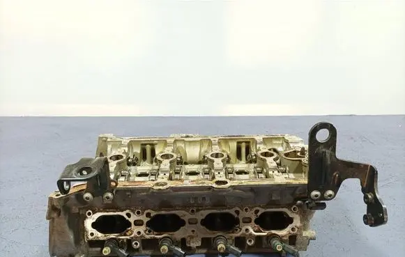 Skoda Superb B5 (3U) Engine head 06K403AE