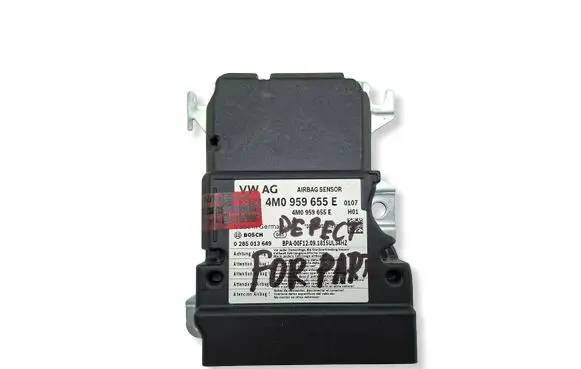 Audi Q7 4M Airbag control unit/module 4M0959655E 0285013649