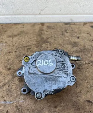 Mercedes-Benz E W211 Vacuum pump A6422300165
