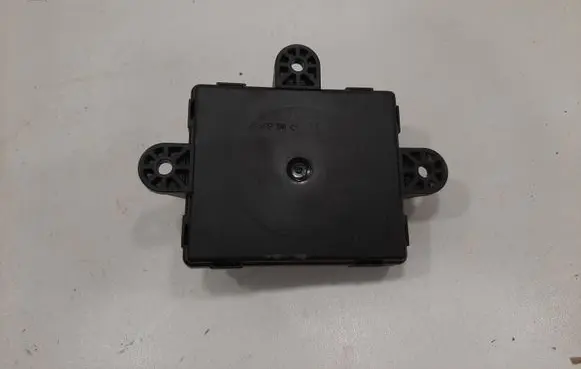 Volvo V40 Door control unit/module 31456699 AV6N14C235BB AV6N14C235BE