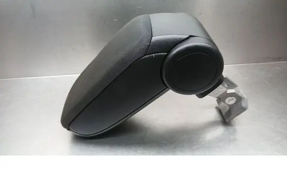 Audi A3 S3 8P Armrest 
