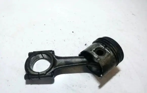 Peugeot Partner Piston with connecting rod