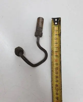 Nissan X-Trail T30 Fuel injector supply line/pipe 