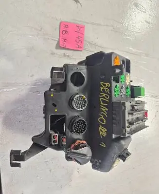 Citroen Berlingo Fuse box set 6564515454