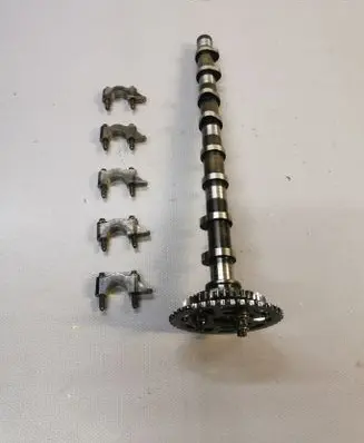 Toyota Avensis T270 Camshaft 