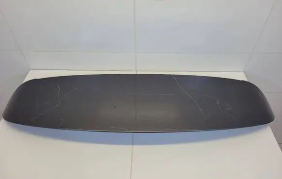 Tailgate/trunk spoiler